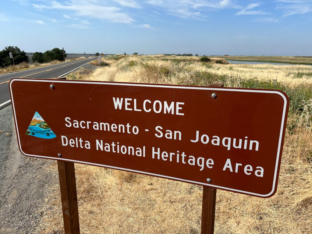 Sign welcoming motorists to a National Heritage Area